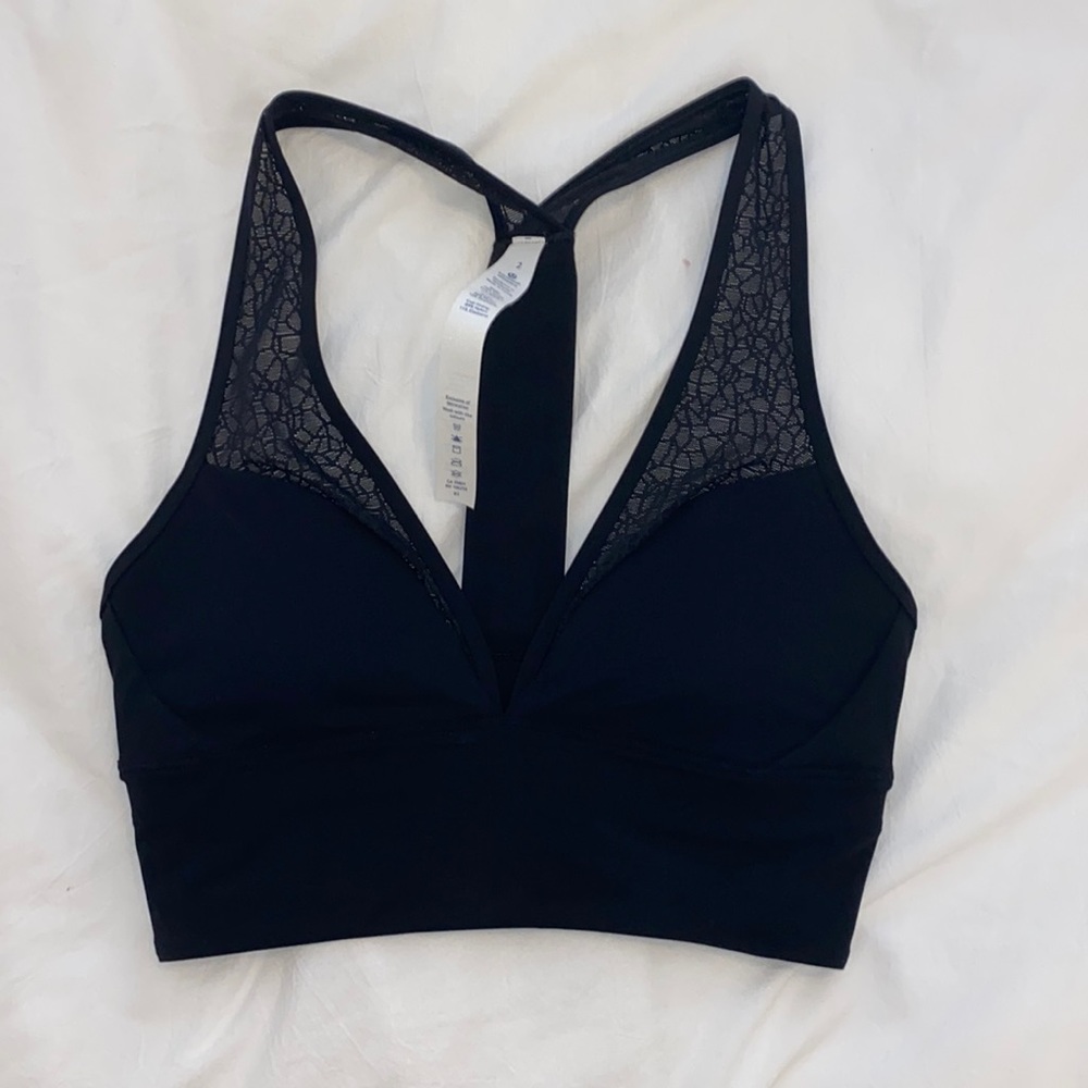 Lululemon Twist & Train Bra